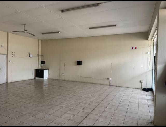 515M² WAREHOUSE TO LET IN PRETORIA WEST